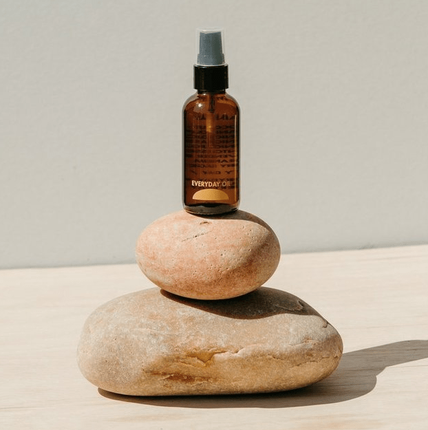 Everyday Oil Mainstay Essential Oil Spray 2oz.